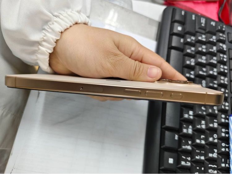 🍎 𝙄 𝙋𝙝𝙤𝙣𝙚 𝟭𝟲 𝙋𝙧𝙤 𝙈𝙖𝙭 𝟮𝟱𝟲 𝙂𝘽 รูปที่ 4