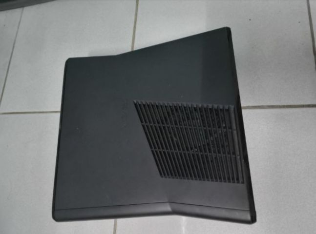 Xbox360 มือ2 เล่นแผ่นก๊อปได้ มีคลิปทดสอบเครื่องให้ดู (แถมจอย ,แผ่นเกม21แผ่น ,สายไฟ) รูปที่ 5