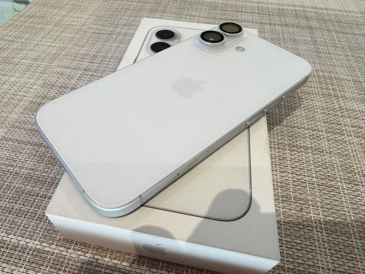 iPhone 16 สีขาว 128 ประกันศูนย์ ผ่อนได้ รูปที่ 3
