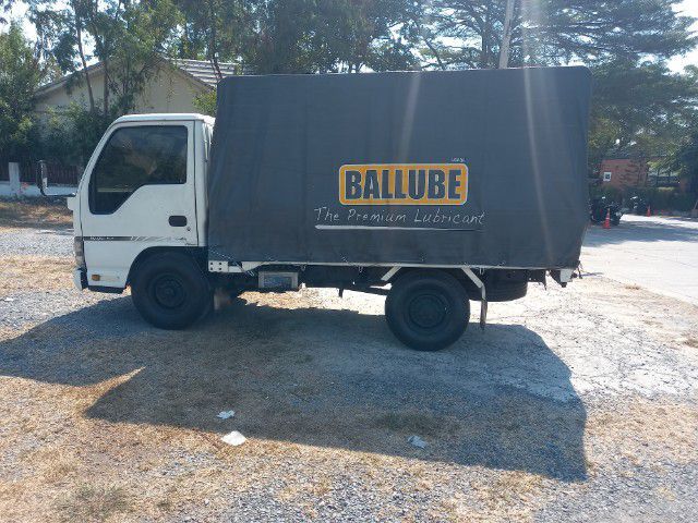 2007 Isuzu nkr เครื่อง 2008 4 ล้อกลางรถห้างแท้สภาพเดิมๆ สวยมากว่ายกได้มีข้อ แอร์ ครบ สภาพสมบูรณ์ยางใหม่พร้อมใช้สวยมากครับ รูปที่ 5