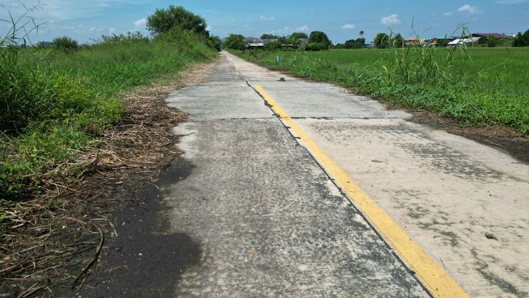 ที่ดินทำเลศักยภาพ คลองเจ็ด ลำลูกกา ปทุมธานี เหมาะสำหรับที่พักอาศัย โฮมออฟฟิศ โกดังเก็บสินค้า รูปที่ 2