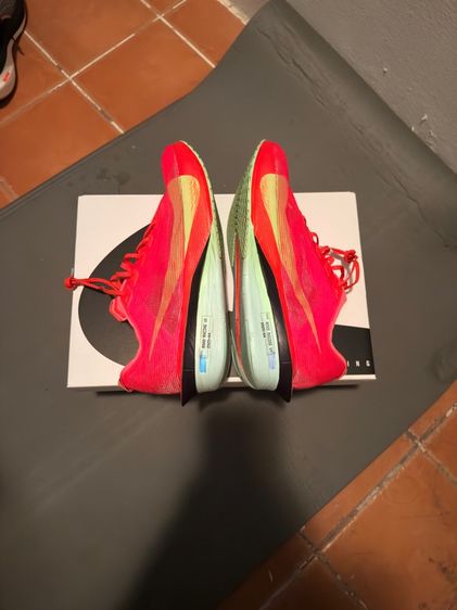 NIKE ZOOMX VAPORFLY  รูปที่ 8
