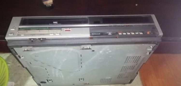 
เครื่องเล่นวิดีโอเทป National NV-450 รูปที่ 3