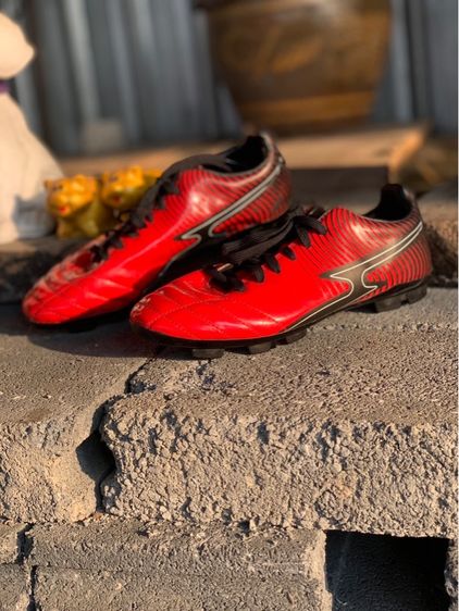 รองเท้าฟุตบอล รูปที่ 2