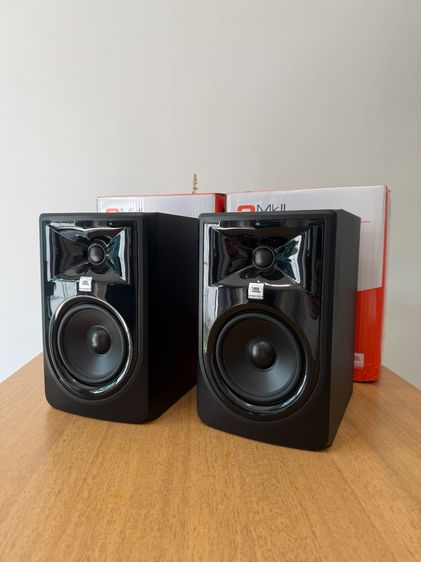 🔊 JBL 305P MKII Studio Monitor Speakers (Pair) — Like New, Boxed รูปที่ 3