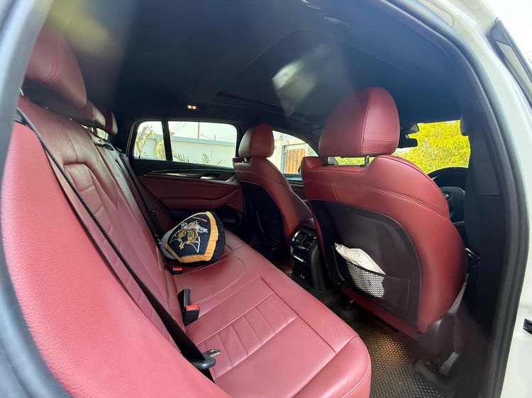 BMW X4 2025 2.0 xDrive20d M Sport 4WD Utility-car ดีเซล เกียร์อัตโนมัติ ขาว รูปที่ 4