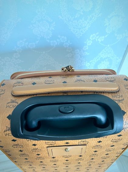 กระเป๋าเดินทางmcm รูปที่ 5