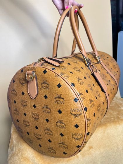 กระเป๋าเดินทางmcmของแท้ รูปที่ 6