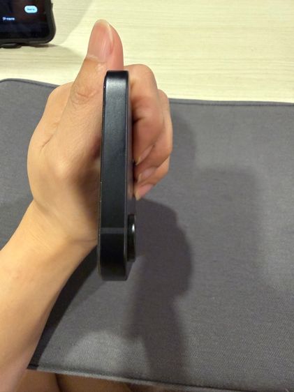 iPhone 16e  128gb  ประกันหมด 8 1 70 รูปที่ 6