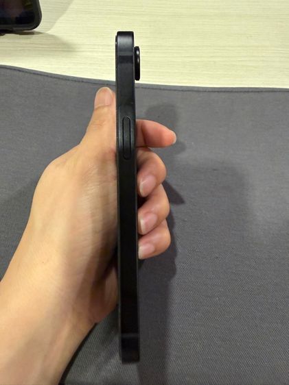 iPhone 16e  128gb  ประกันหมด 8 1 70 รูปที่ 5