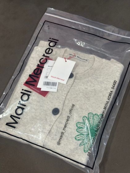 ส่งต่อเสื้อ Mardi Mercredi รูปที่ 2