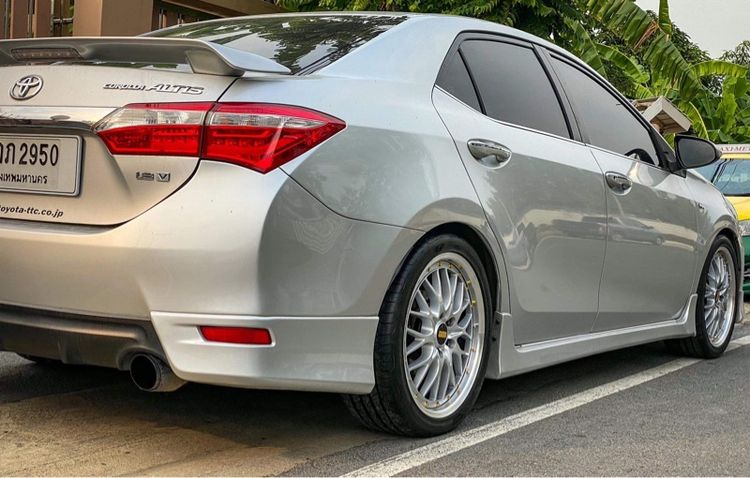 Toyota Altis 2014 1.8 V Sedan เบนซิน ไม่ติดแก๊ส เกียร์อัตโนมัติ บรอนซ์เงิน รูปที่ 4