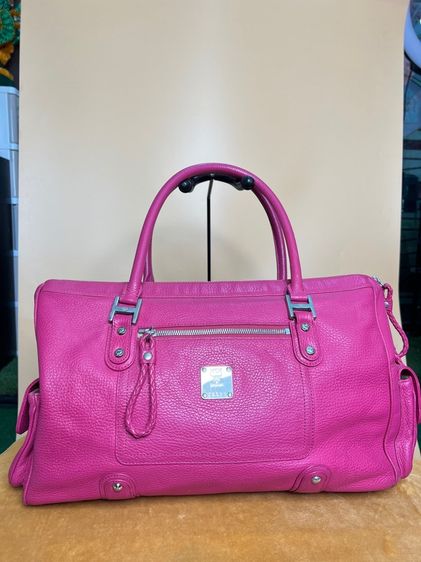 กระเป๋าmcm สีชมพู