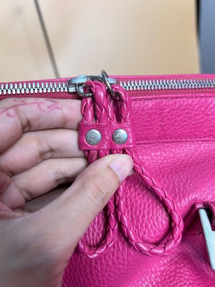 กระเป๋าmcm สีชมพู รูปที่ 11