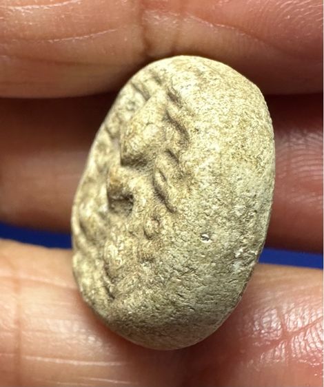 🙏พระผงจันทร์ลอย เก่า  ไม่ทราบที่🙏พระสมเด็จพิมพ์โบราณฐานห้าชั้น มึซ่อมมุมเดิม องค์ละ1000 รูปที่ 4