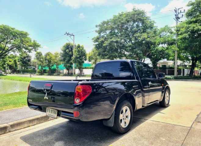 Mitsubishi Triton 2006 2.5 GLX ดีเซล เกียร์อัตโนมัติ ดำ รูปที่ 4