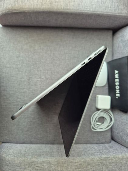 ขาย MacBook Air M2 (2022) (Starlight) ใช้งานน้อยมาก  รูปที่ 2