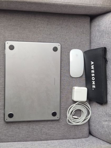 ขาย MacBook Air M2 (2022) (Starlight) ใช้งานน้อยมาก  รูปที่ 3