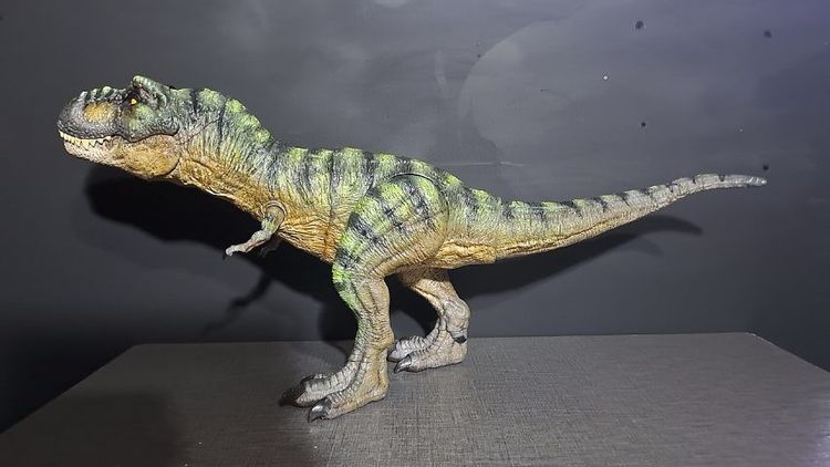 ทีเร็กซ์ ไดโนเสาร์จูราสิค รูปที่ 2