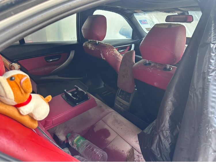 BMW Series 3 2016 330e Sedan ปลั๊กอินไฮบริด (PHEV) เกียร์อัตโนมัติ ขาว รูปที่ 3