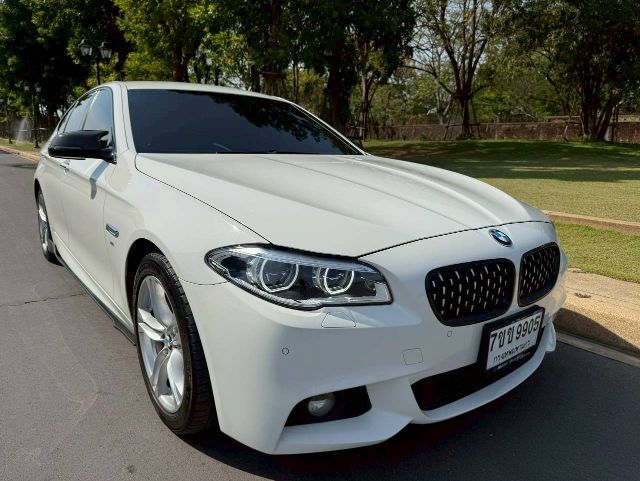 รถ BMW Series 5 525d สี ขาว