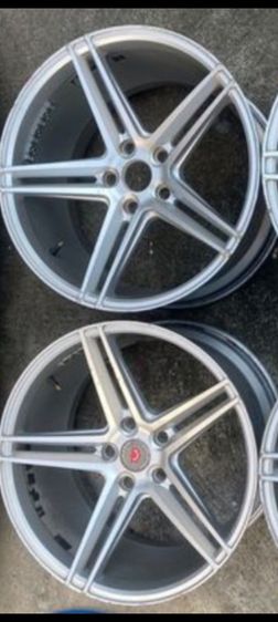 18" 5รู114(เทิร์นล้อเดิม เพิ่ม 2,500)(VOSSEN)กว้าง9" ใส่ Civic 5 รู Camry Accord Teana HRV CRV Nissan X Trail Nissan Juke ซิลฟี่ กระบะ 5 รู 114 ได้ทุกรุ่น ไม่แตกไม่ร้าว มีริ้วรอยตามการใช้งาน รูปที่ 15