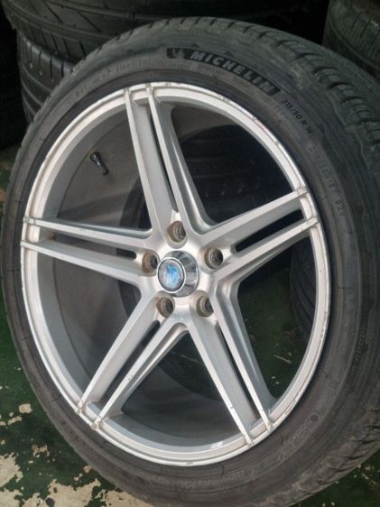 18" 5รู114(เทิร์นล้อเดิม เพิ่ม 2,500)(VOSSEN)กว้าง9" ใส่ Civic 5 รู Camry Accord Teana HRV CRV Nissan X Trail Nissan Juke ซิลฟี่ กระบะ 5 รู 114 ได้ทุกรุ่น ไม่แตกไม่ร้าว มีริ้วรอยตามการใช้งาน รูปที่ 16