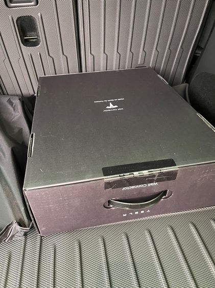 Tesla wall charge or wall connector รูปที่ 6