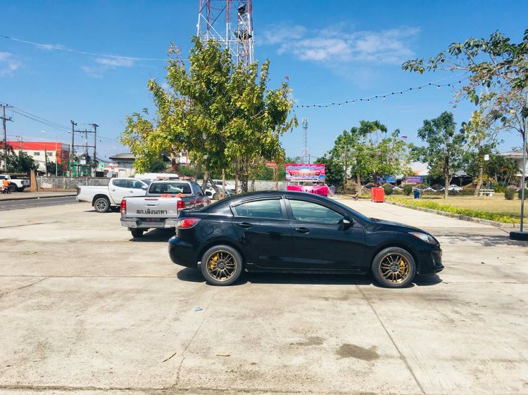 Mazda Mazda3 2013 2.0 Maxx Sedan เบนซิน ไม่ติดแก๊ส เกียร์อัตโนมัติ ดำ รูปที่ 3