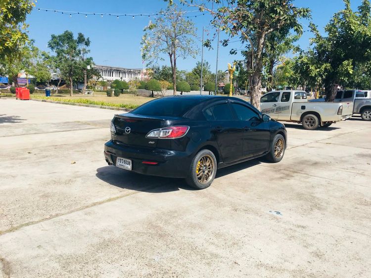 Mazda Mazda3 2013 2.0 Maxx Sedan เบนซิน ไม่ติดแก๊ส เกียร์อัตโนมัติ ดำ รูปที่ 4