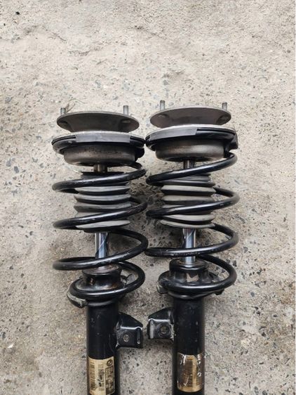 โช๊คหน้า BMW E90  รูปที่ 2