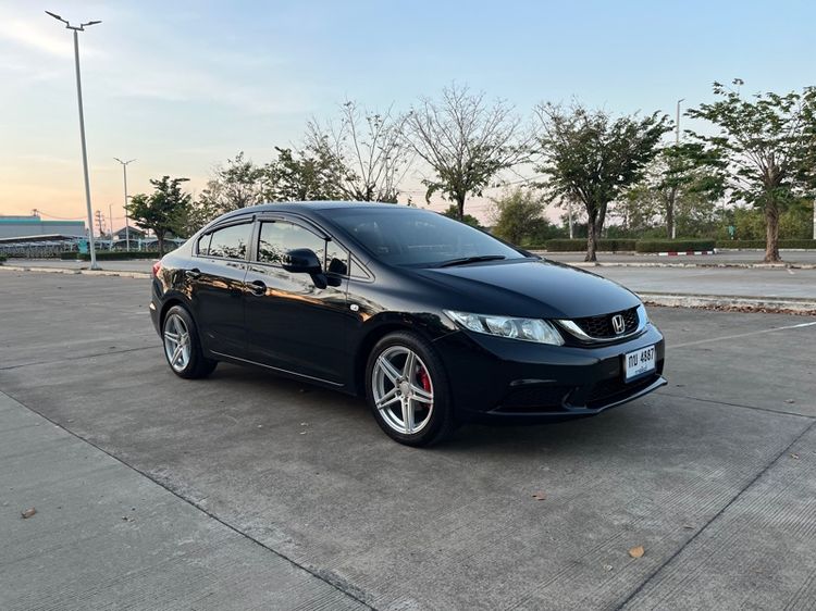 Honda Civic 2012 1.8 S i-VTEC เบนซิน ไม่ติดแก๊ส เกียร์อัตโนมัติ ดำ รูปที่ 2