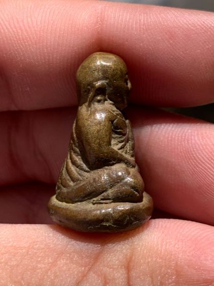 รูปหล่อหลวงพ่อเงินพิมพ์ขี้ตา รูปที่ 3