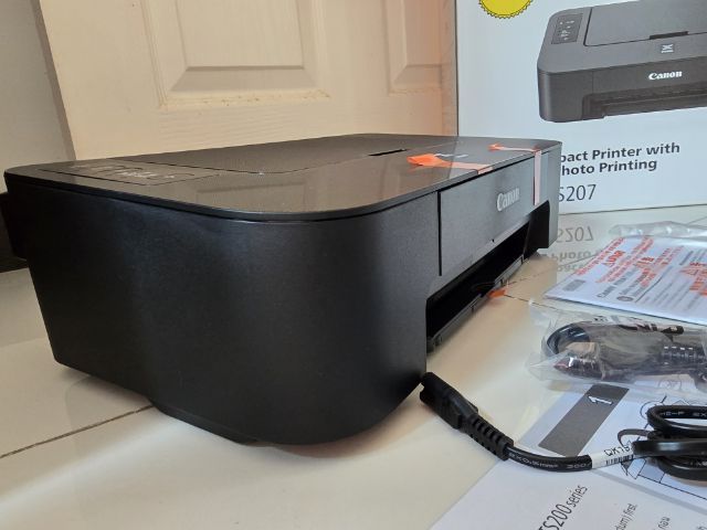PRINTER CANON TS207 เครื่องเปล่า 
ไม่มีตลับหมึก สินค้าใหม่ยังไม่เคยใช้งาน
เครื่องใหม่ มีบอร์ดครบ ตัวเครื่องครบ 
ไม่มีตลับหมึก  รูปที่ 5