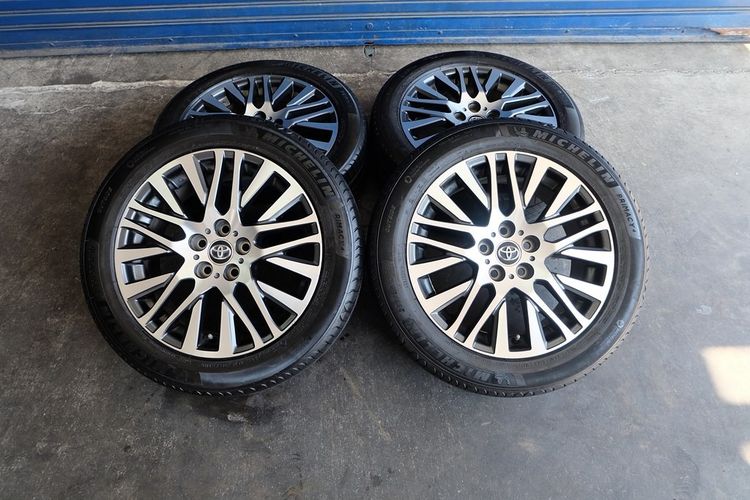 💛 ล้อ TOYOTA  Vellfire 18 นิ้ว  +ยาง Michelin Primacy 4  ขนาด 235 50R18 ปี23 