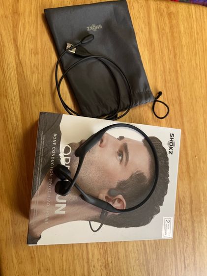 Shokz OpenRun Bone Conduction หูฟังบลูทูธสำหรับออกกำลังกาย
