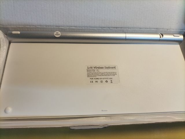 ขาย keyboard mouse รุ่นบาง ของใหม่ ขาย150บาท ค่าส่ง50บาท  เก็บเงินปลายทางค่าส่ง80บาท(โอนค่าส่ง80บาทก่อน) รูปที่ 4