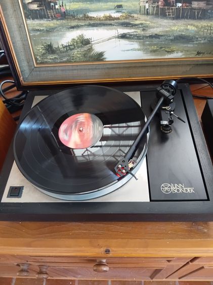 เครื่องเล่นแผ่นเสียง Linn sondek LP12 รูปที่ 4