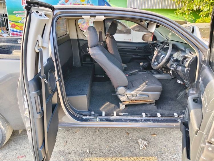 Toyota Hilux Revo 2023 2.4 Z Edition Entry Pickup ดีเซล ไม่ติดแก๊ส เกียร์อัตโนมัติ เทา รูปที่ 4