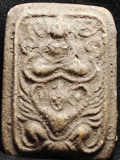 วัดคู้สลอดทรงครุฑครับ