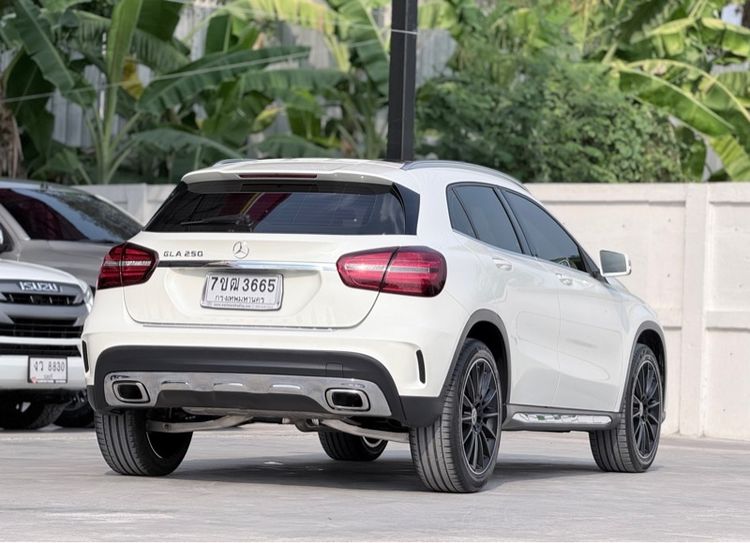 Mercedes-Benz GLA-Class 2018 GLA250 Utility-car เบนซิน ไม่ติดแก๊ส เกียร์อัตโนมัติ ขาว รูปที่ 4