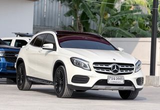 GLA250AMG สีขาว สวยๆเดิมๆ