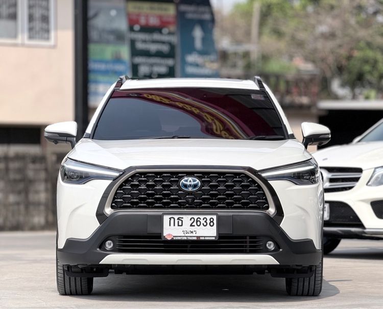 Toyota Corolla Cross 2022 1.8 Hybrid Premium Safety Utility-car ไฮบริด ไม่ติดแก๊ส เกียร์อัตโนมัติ ขาว รูปที่ 3