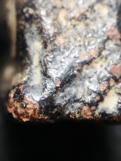 พระนางพญาพิษณุโลกเนื้อดินลงรักครับ รูปที่ 16