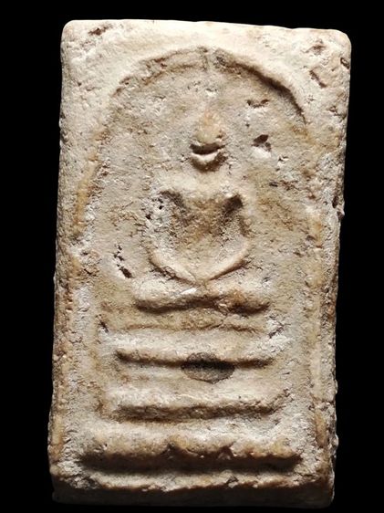 พระสมเด็จเนื้อนุ่มๆครับ