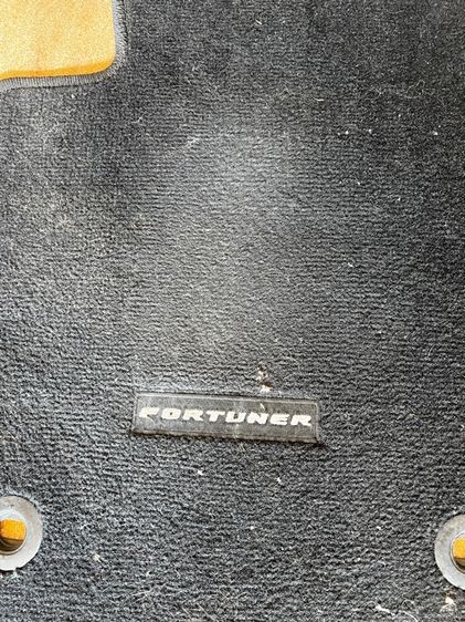 พรม fortuner  รูปที่ 2