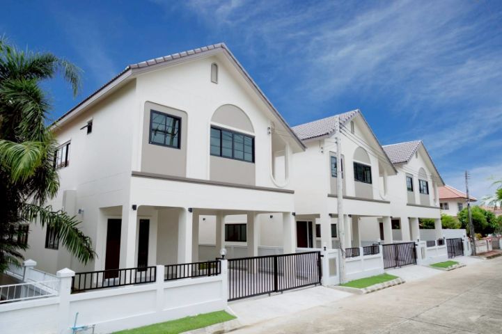 ไม่มี ใช่ ขายบ้านโมเดิร์นในโครงการกุลพันธ์วิลล์9ราคา4.99 ล้าน รูปที่ 2