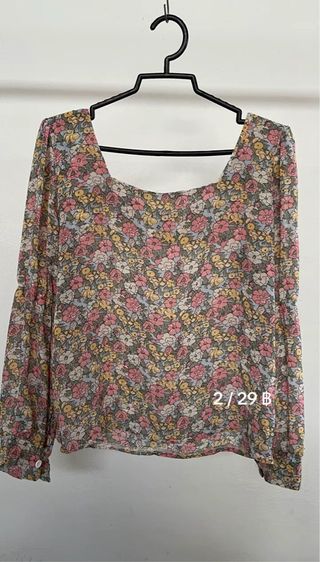 เสื้อผ้า