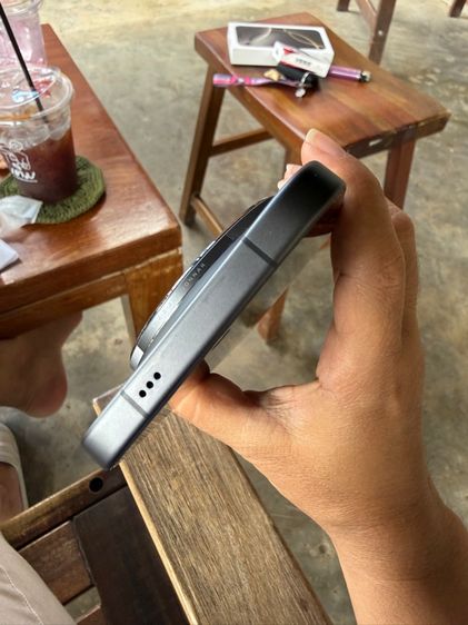 Vivo X300 pro  สีดำ ครบกล่อง สภาพมือ 1 รูปที่ 5