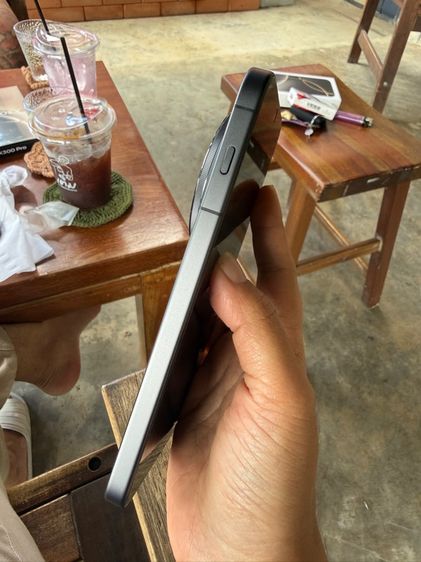 Vivo X300 pro  สีดำ ครบกล่อง สภาพมือ 1 รูปที่ 4